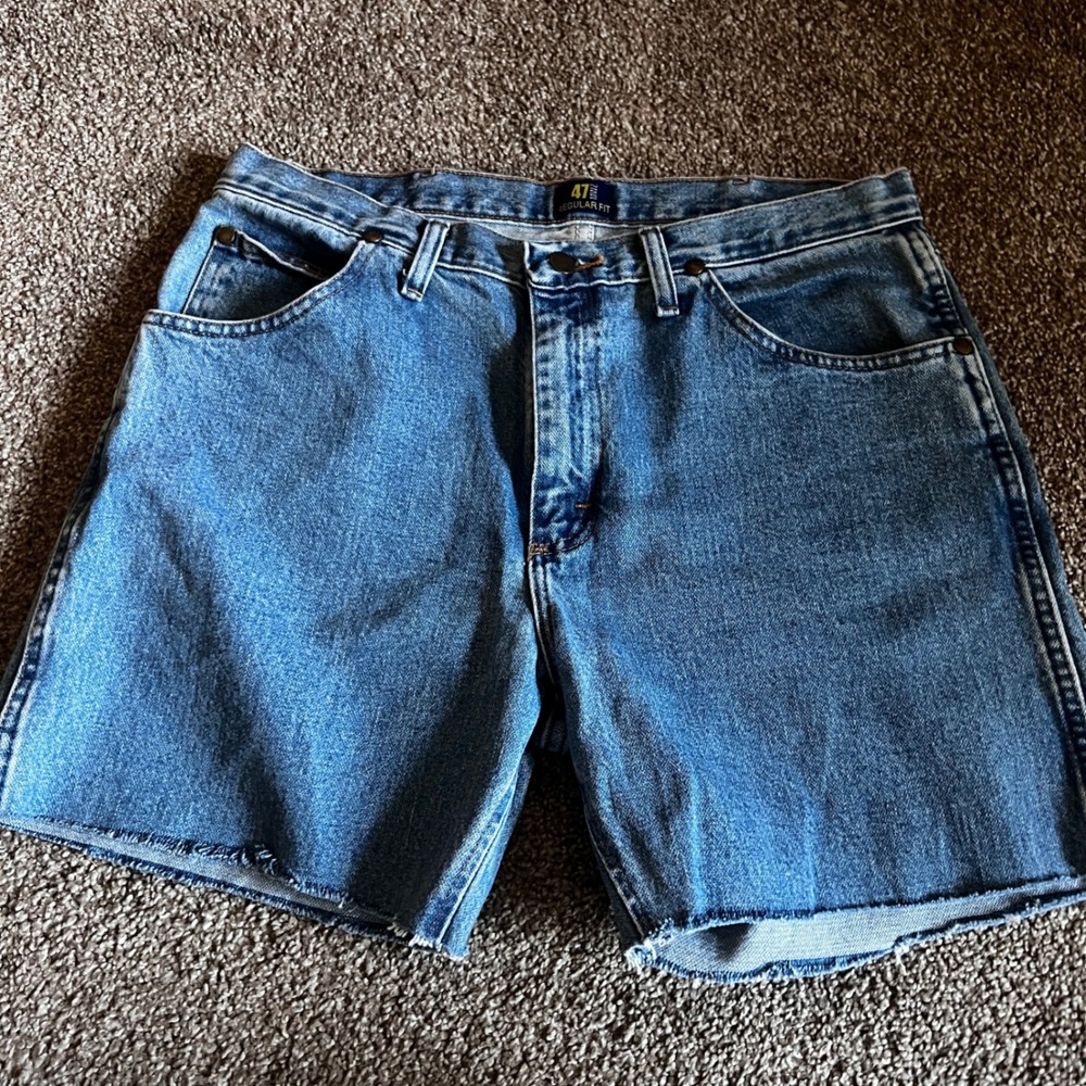 Wrangler‎ 47MWZ Regular Fit Denim Jean Shorts Cut Off Size 34 0167